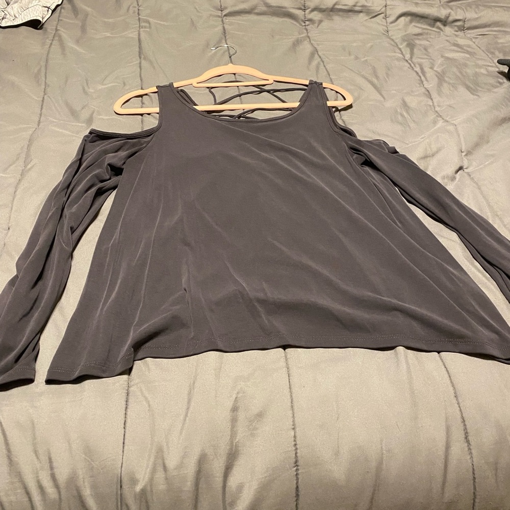 Womens Holister cold shoulder shirt